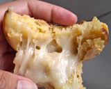 Foto langkah ke 5 dari resep Pancake Coin Mozzarella.
