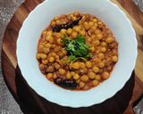 A picture of step 11 of White matar chole.