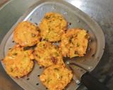 Foto langkah ke 9 dari resep Perkedel Tahu Sosis.