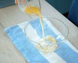A picture of step 7 of Peach Decoration Cake (Chantilly Peche).
