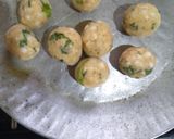 A picture of step 2 of Sago balls.
