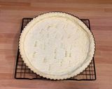 Foto del passaggio 6 della ricetta Crostata Mango e Limone
