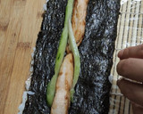 Foto del paso 4 de la receta: Uramaki de pollo teriyaki y maki de surimi sushi