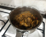 Foto del paso 1 de la receta: Crema de lentejas con croquetas de puré de patatas y pollo