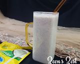 A picture of step 4 of Dragon Fruit and Coconut Milk Smoothie.