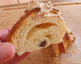 Foto del paso 6 de la receta Croissant de chocolate y almendras con crema de chocolate blanco