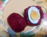 A picture of step 3 of Beetroot Egg Chop.