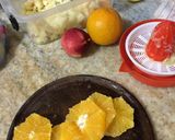 Foto del paso 1 de la receta: Ensalada de frutas 🍉🍓🍌🍏🍒🍊🍋🍐