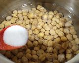 A picture of step 2 of Chana Chaat Receipe.