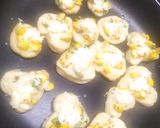 A picture of step 6 of Cheesy corn garlic bread.