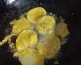 A picture of step 3 of Potato pakora.