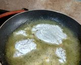 A picture of step 2 of Khichu Pizza.