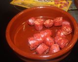 Foto del paso 1 de la receta: Chorizos al cava