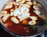 Foto langkah ke 4 dari resep Kolak pisang singkong.