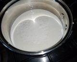 Foto del paso 3 de la receta: Panna cotta de coco con coulis de flor de cempasúchil y mezcal