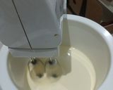 Foto langkah ke 2 dari resep Bolu Kukus Ubi Ungu.