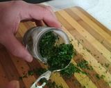 Foto del paso 2 de la receta: Perejil siempre fresco
