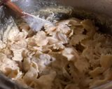 A picture of step 7 of Creamy Mushrooms Farfalle Pasta.