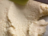 Tarta de hojaldre con crema pastelera y manzanas