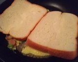 Foto langkah ke 2 dari resep Roti John Minimalis.