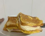 Hình bước làm 4 của món Sandwich trứng phiên bản INSIDE & OUTSIDE