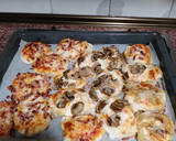 Foto del paso 6 de la receta: Mini Pizzas