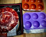 Foto del paso 1 de la receta: Bombones de salmón marinado y jamón ibérico