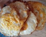 Foto langkah ke 1 dari resep Opor Telur Ceplok (versi simple).