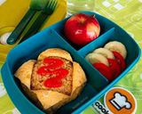 Foto langkah ke 8 dari resep Nasi Goreng Ayam Selimut Telur.
