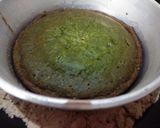 A picture of step 7 of Spinach Christmas Cake.