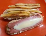 Foto del paso 3 de la receta: Pancho (3) salchicha, huevo y papas fritas