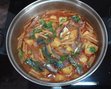Foto del paso 5 de la receta: Guiso de caballa con patatas
