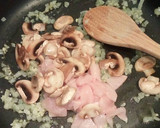 Foto del paso 2 de la receta: Arroz con pollo y champiñones