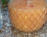 Une image de l'étape 3 de Cocktail fruité avec la pulpe d'orange 🍊 et la chair de fraise 🍓.