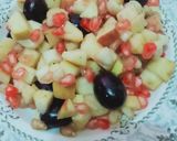 A picture of step 3 of Mix fruits chat.