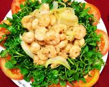 Hình bước làm 3 của món Salad Xoong Trộn Với Tôm