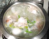 A picture of step 4 of Chicken Stock (yakhni).
