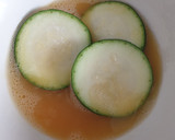 Foto del paso 3 de la receta: Calabacín rebozado