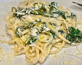 Une image de l'étape 3 de Linguini à la ricotta et aux épinards.