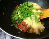 A picture of step 4 of Tamatar dhaniya wala masoor dal tarka.