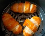 Foto langkah ke 2 dari resep Pastry simple isi pisang atau sosis.