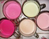 Foto langkah ke 4 dari resep Pink Ombre Mille Crepes.