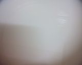 A picture of step 4 of Cherry ice cream.