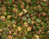 मसाला भिन्डी(masala bhindi recipe in hindi) रेसिपी चरण 2 फोटो