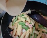 Foto langkah ke 3 dari resep Tumis Jagung Muda, buncis, jamur kuping, dan udang.