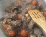 Foto del paso 3 de la receta: Carne, champiñones y tomates cherry a la diabla con fantasía de pomelo de aperitivo.