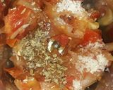 A picture of step 2 of Onion Tomato Soup.