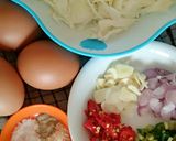 Foto langkah ke 1 dari resep Omlet kol.