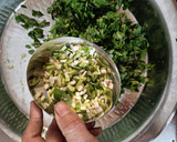 લીલુ લસણ અને મેથીની ભાજી ના ઢેબરા (Lilu Lasan Methi Bhaji Dhebra Recipe In Gujarati) રેસીપી સ્ટેપ1ફોટો