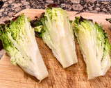 Foto del paso 2 de la receta: Ensalada con cogollos “pie de roble”, atún y anchoas